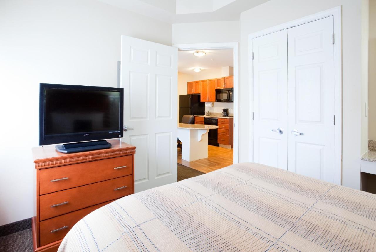Candlewood Suites Jacksonville By Ihg Bagian luar foto