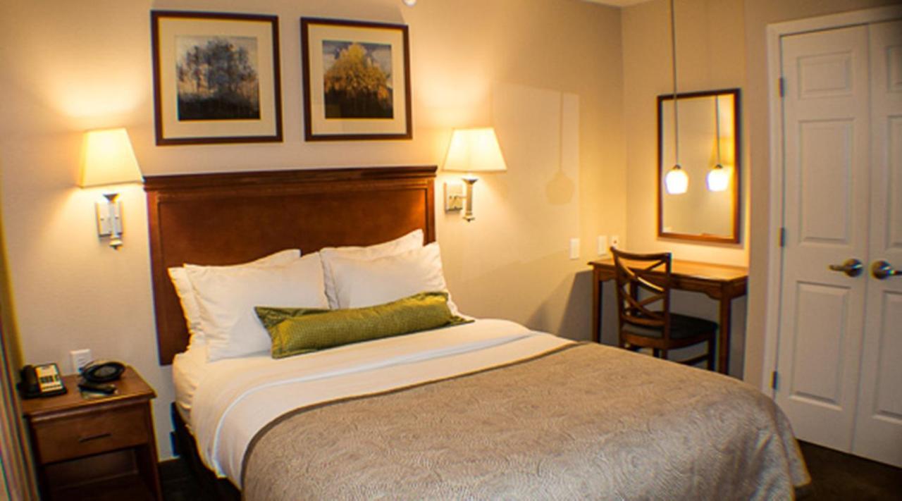 Candlewood Suites Jacksonville By Ihg Bagian luar foto